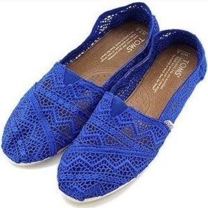 Royal blue lace Toms